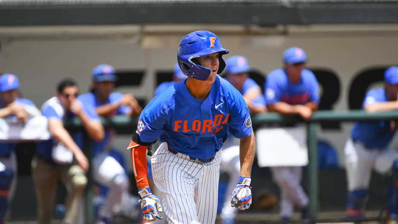 Gators infielder Cory Acton announces transfer to Georgia