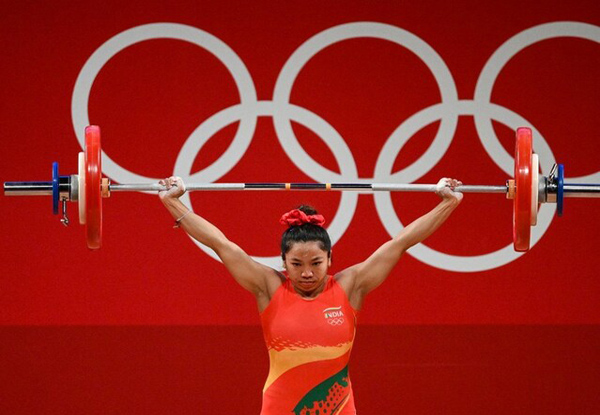 India at Tokyo Olympics: Mirabai Chanu gives India its first silver in weightlifting 49kg category on Day 1