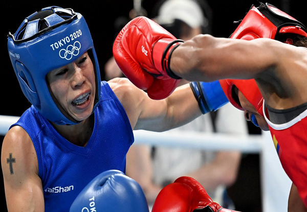 India at Tokyo Olympics: Mary Kom fails to make it to the Q/F despite a brave fight against Colombia’s Ingrit Valencia