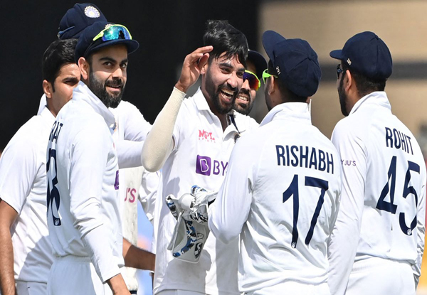 2nd Test Day 2 ENG vs IND: India fights back in final session; Root holds key for England