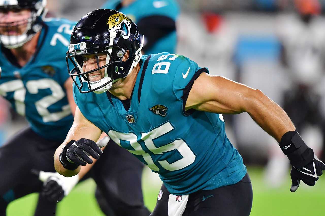 BREAKING: Jacksonville Jaguars release Tim Tebow ending NFL comeback