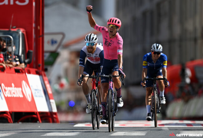 Cort takes third stage victory at 2021 Vuelta with help from Craddock