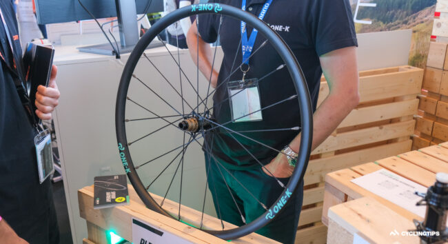 One-K unveils a 930-gram disc brake wheelset