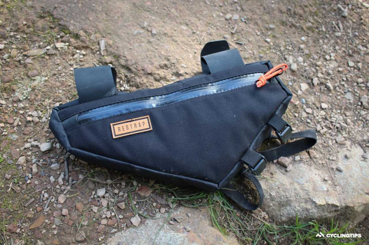 Restrap Small Frame Bag review: Little volume, big success