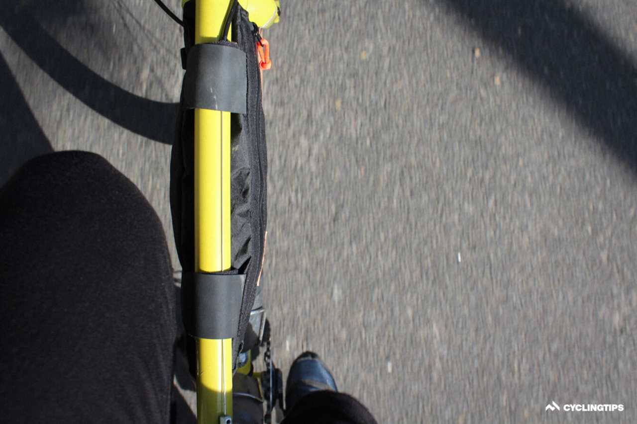 Restrap Small Frame Bag review: Little volume, big success