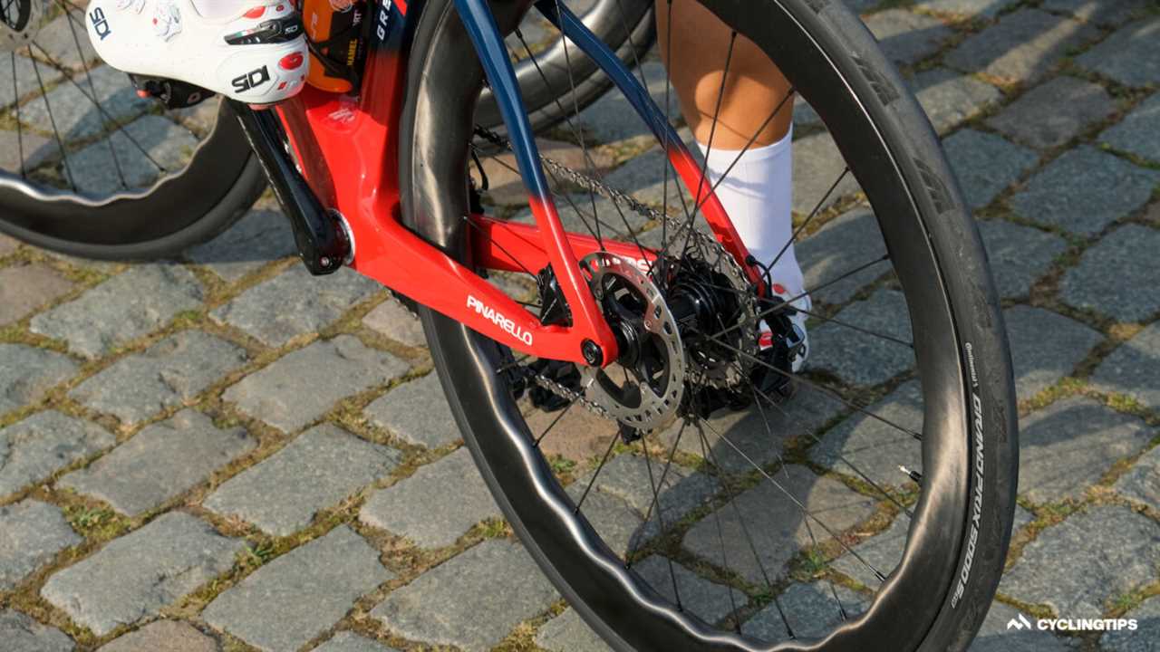 Spotted: Continental has a new tubeless GP5000 and it’s everywhere at Roubaix
