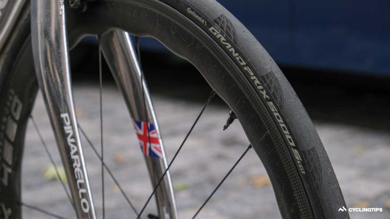 Spotted: Continental has a new tubeless GP5000 and it’s everywhere at Roubaix