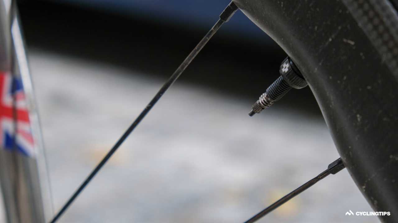 Spotted: Continental has a new tubeless GP5000 and it’s everywhere at Roubaix