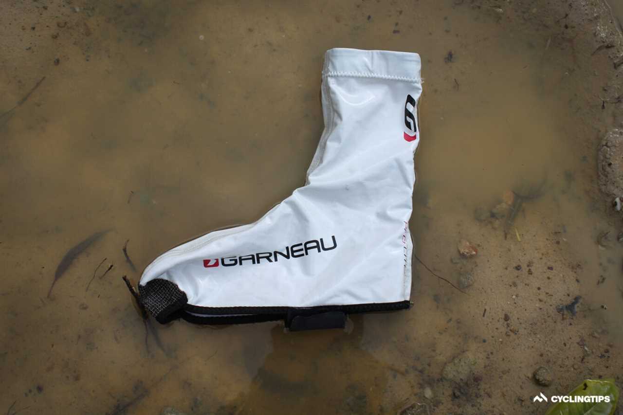 The mudless mystery of Mathieu van der Poel’s shoes