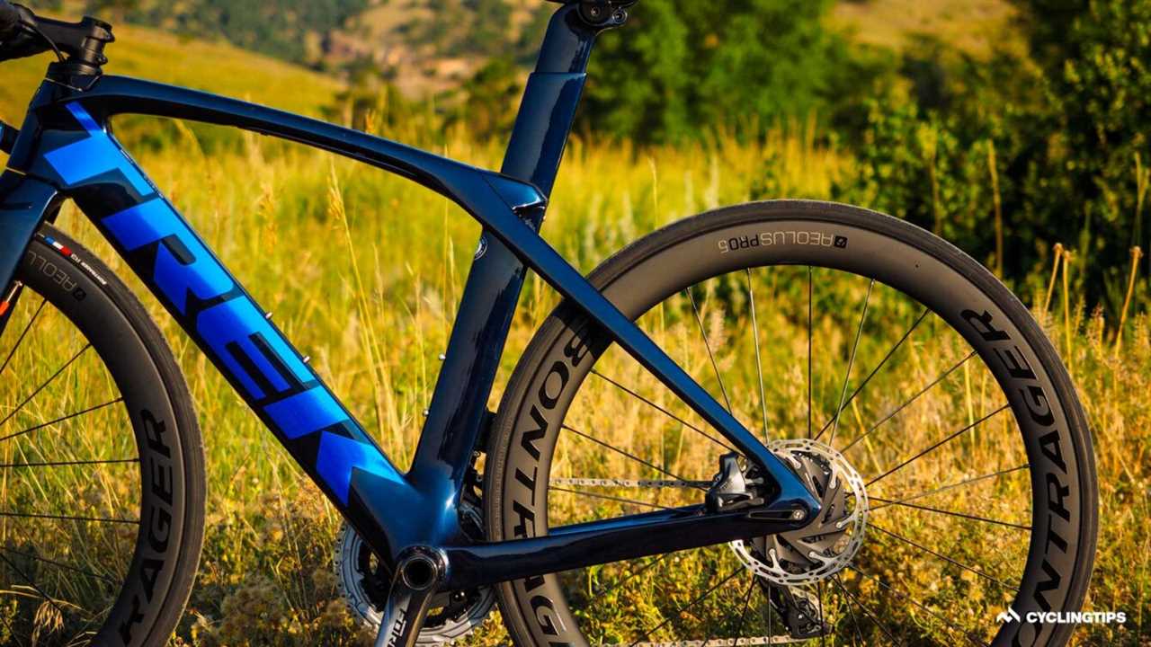 2022 Trek Madone SL 7 eTap review: Speedy and comfy, but seriously heavy