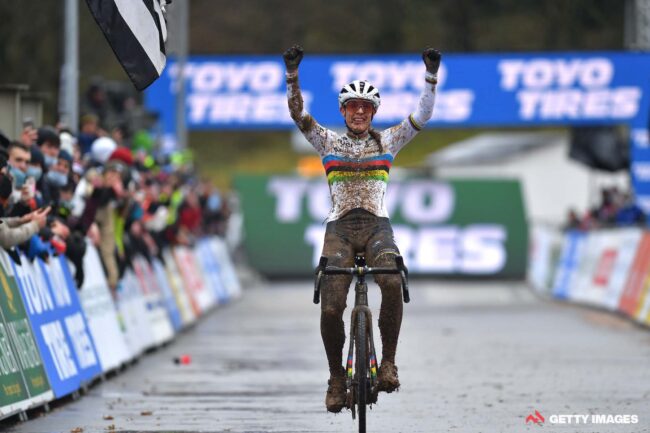 Unstoppable Lucinda Brand wins World Cup Besançon