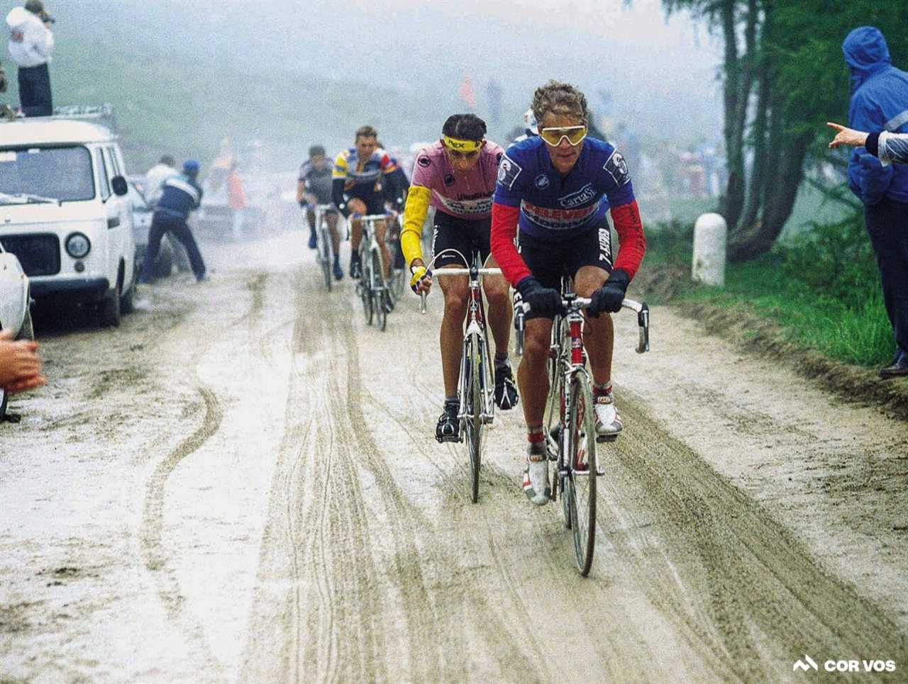 Retro gallery: The Gavia Pass turns a peloton to ice