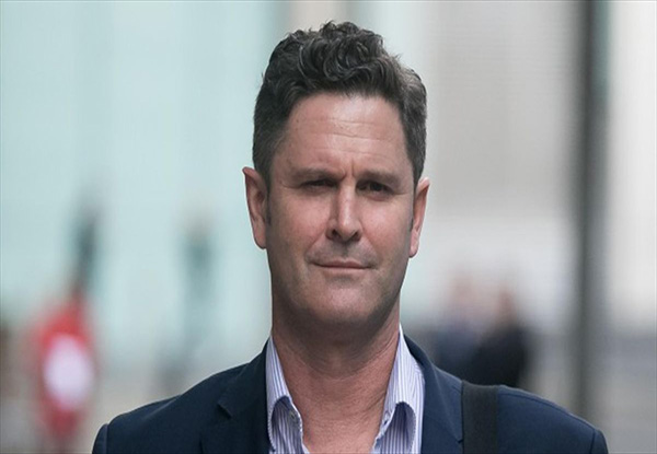 Chris Cairns paralysed his legs during life-saving surgery, says lawyer