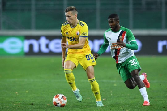 Burnley in talks with former Arsenal target over premier league move