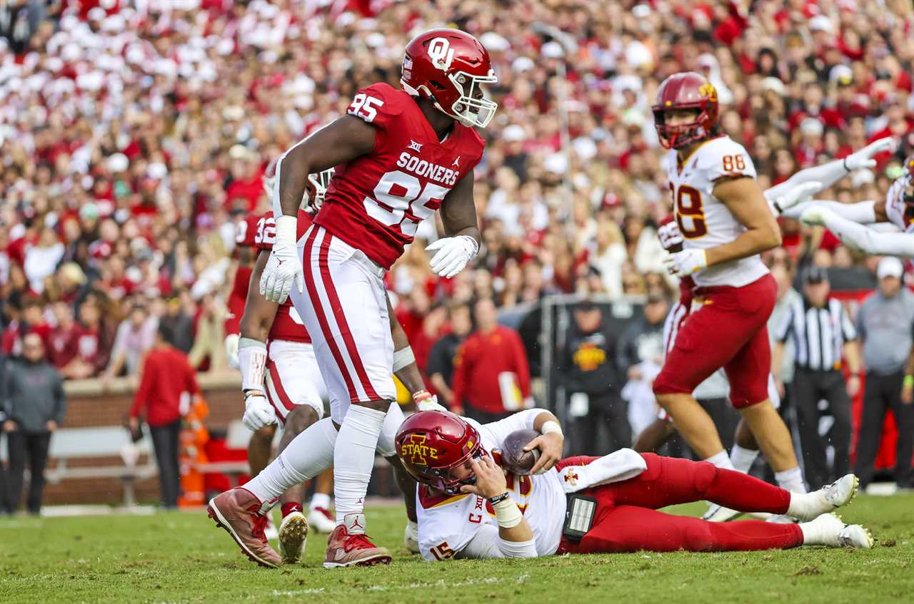 Oklahoma Sooners rejoin the Top 10 in latest AP Top 25 poll