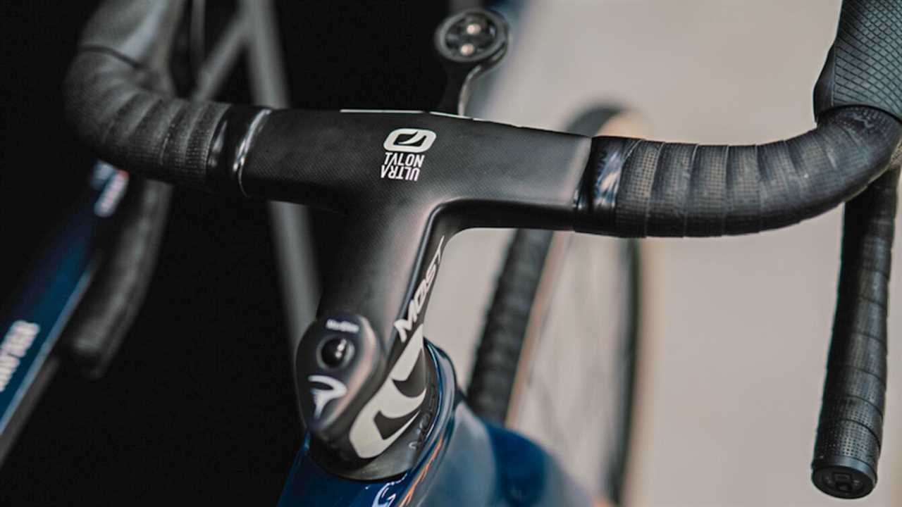 Pinarello officially unveils the new Crossista F cyclocross bike