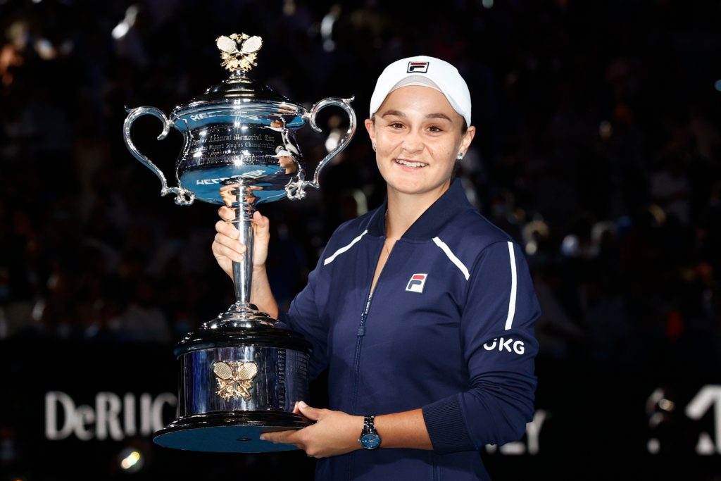 Ash Barty defeats Danielle Collins in the final to clinch the Australian Open 2022