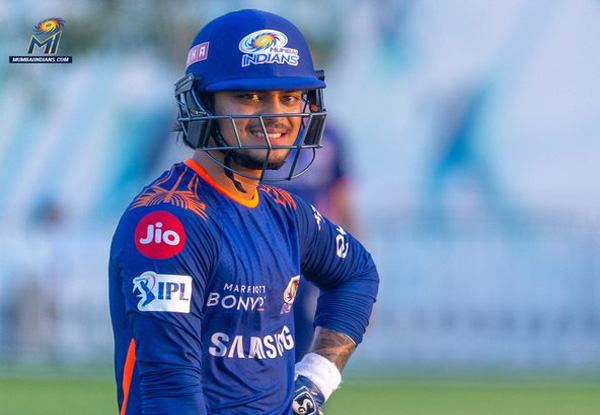 IPL 2021: Ishan Kishan practice reverse sweep to perfection during Mumbai Indians training session in Abu Dhabi – Watch video