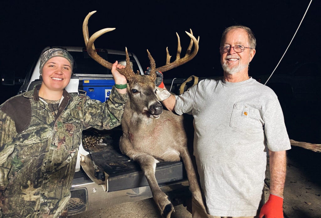 Chelsea Hunter and a big Alabama buck.