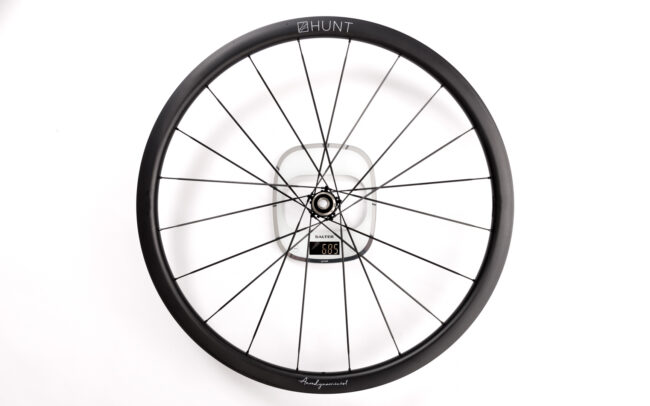 Hunt’s new 32 Aerodynamicist carbon spoke disc brake wheelset is just 1,213 grams