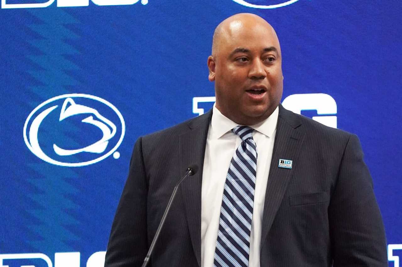 Penn State head coach Micah Shrewsberry speaks to the media during Big Ten media day at Bankers Life Fieldhouse.