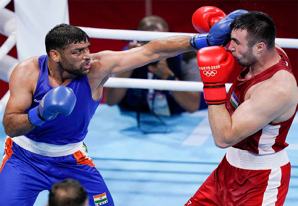 India at Tokyo Olympics: Boxer Satish Kumar puts up a brave fight with 14 stitches against world champion Jalolov, knocked out in quarters