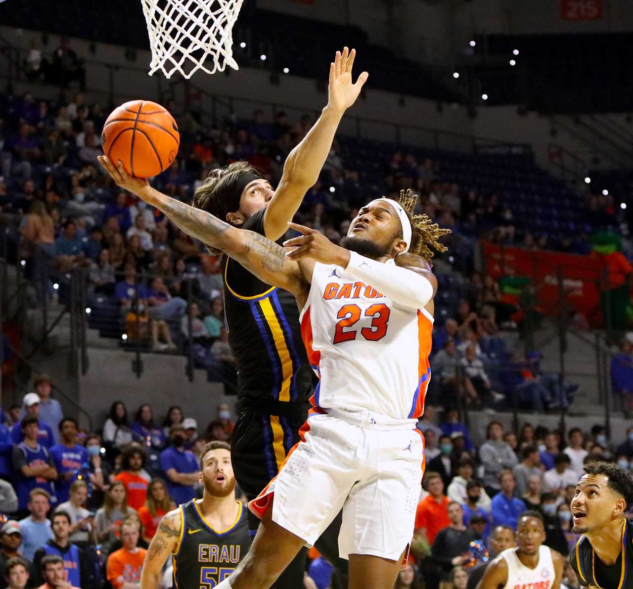 Here's Sports Illustrated's preseason ranking for Florida basketball