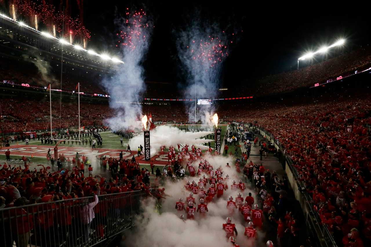 Ohio State vs. Penn State: Best photos from Buckeyes' scarlet-out win