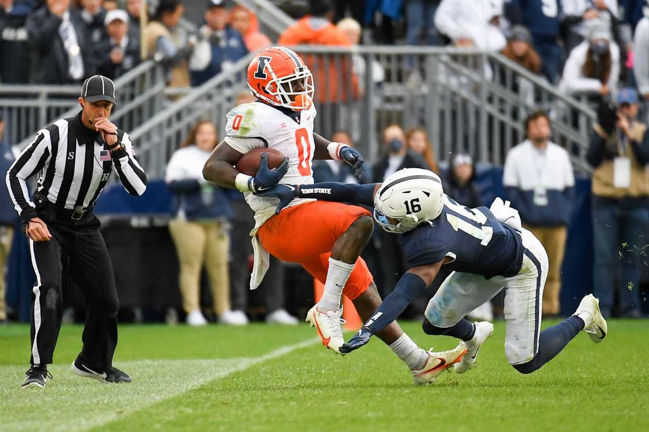 NCAA Football: Illinois at Penn State