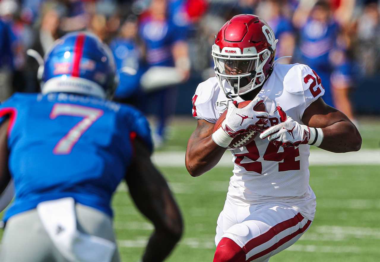 Kansas Jayhawks in a familiar position as they get set to host the Sooners