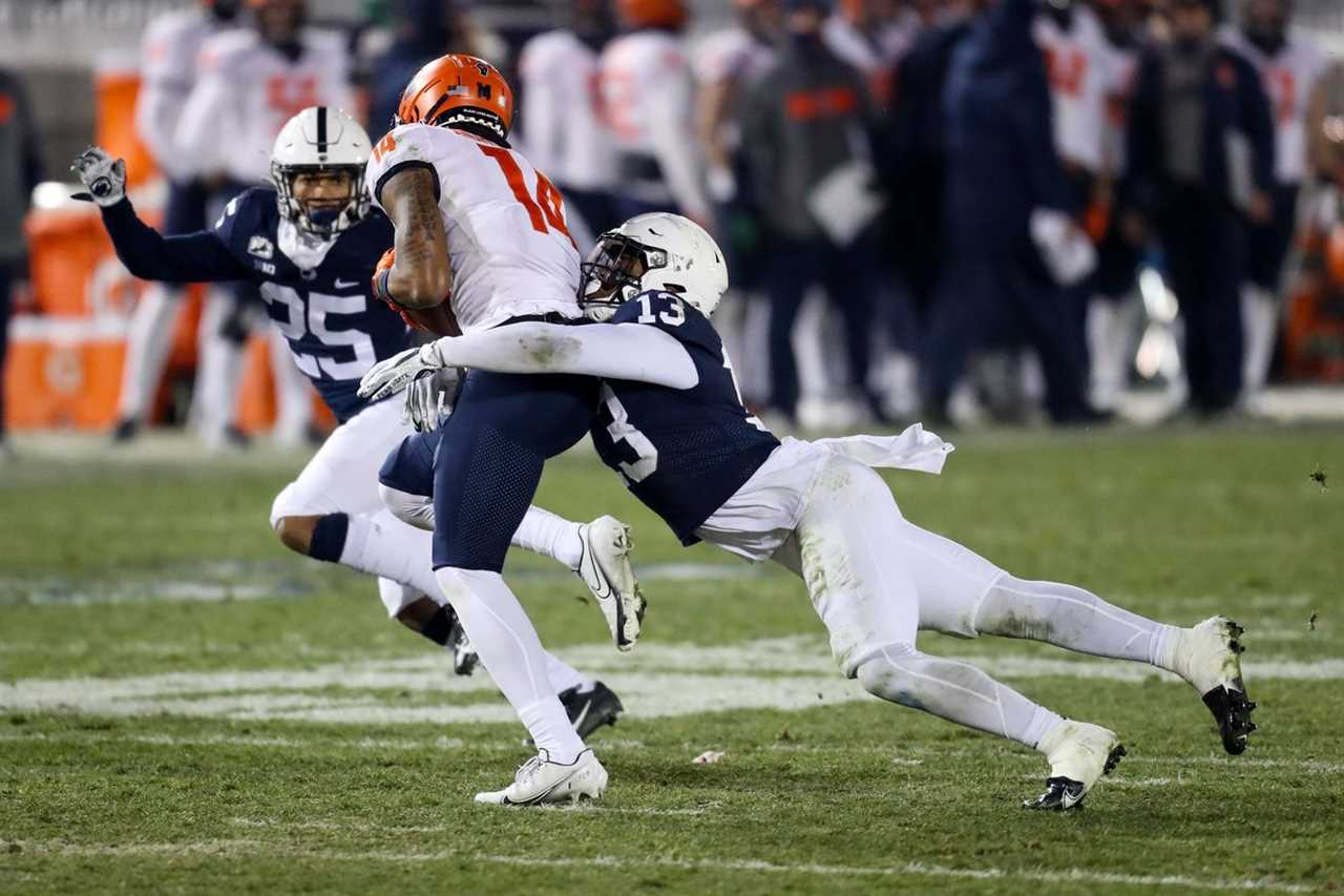 NCAA Football: Illinois at Penn State