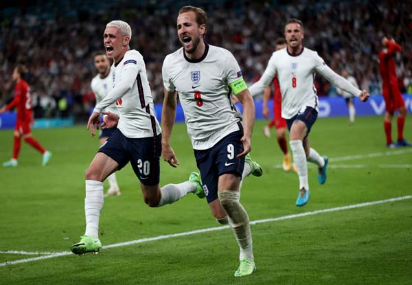 EURO 2020: Extra time penalty strike from Harry Kane see England through to the final