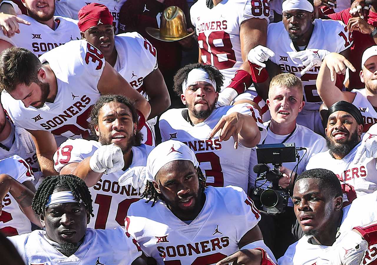 After huge win, Oklahoma moves up in new USA TODAY Sports AFCA Coaches Poll