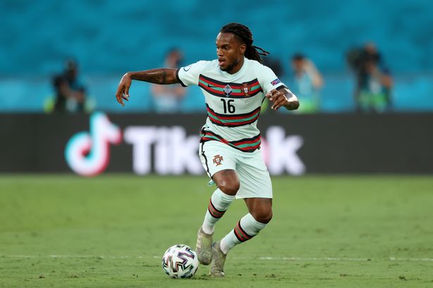 Arsenal transfer round up: Gunners target Sanches as striker decision made