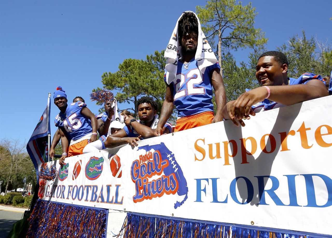 Florida's throwback uniforms praised by ESPN among best for Week 6