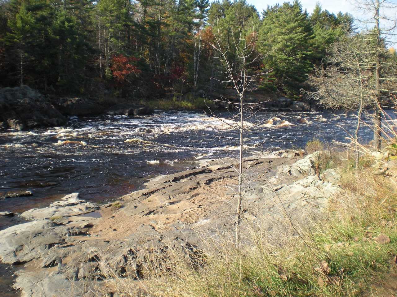 Menominee River