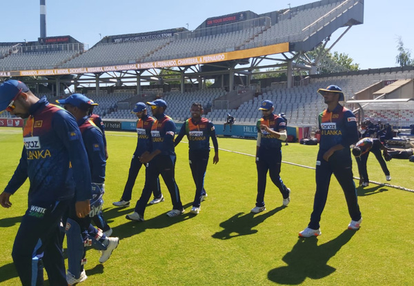 Sri Lankan cricket fans launch social media campaign against players following dismal show against England