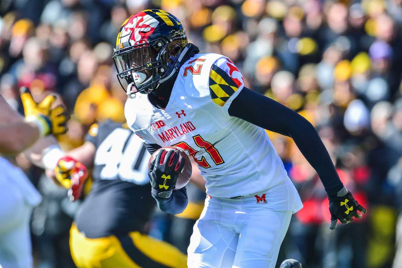 NCAA Football: Maryland at Iowa