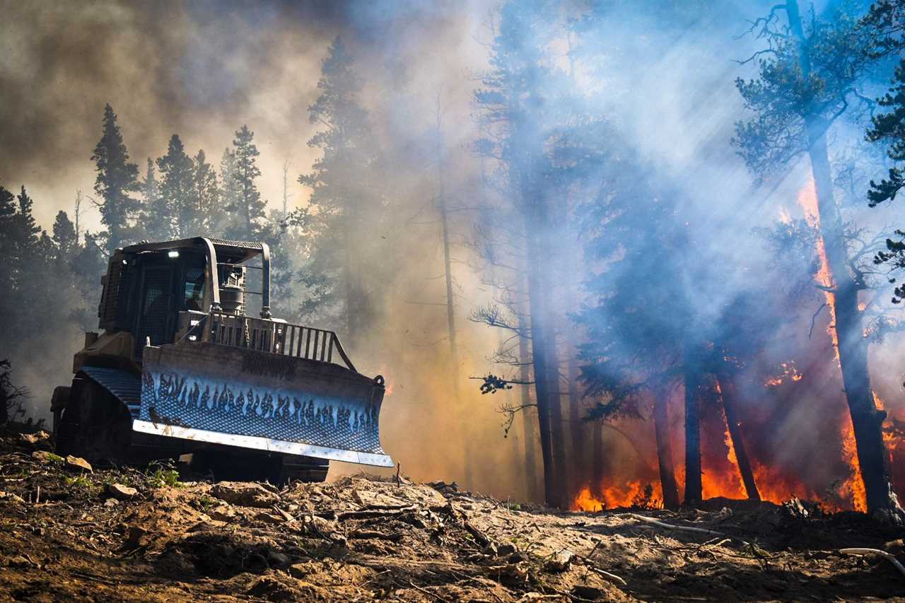 dozer cameron peak fire 2020