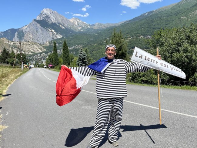 Meet the flat-Earther looking to replace Didi the Devil at the Tour de France