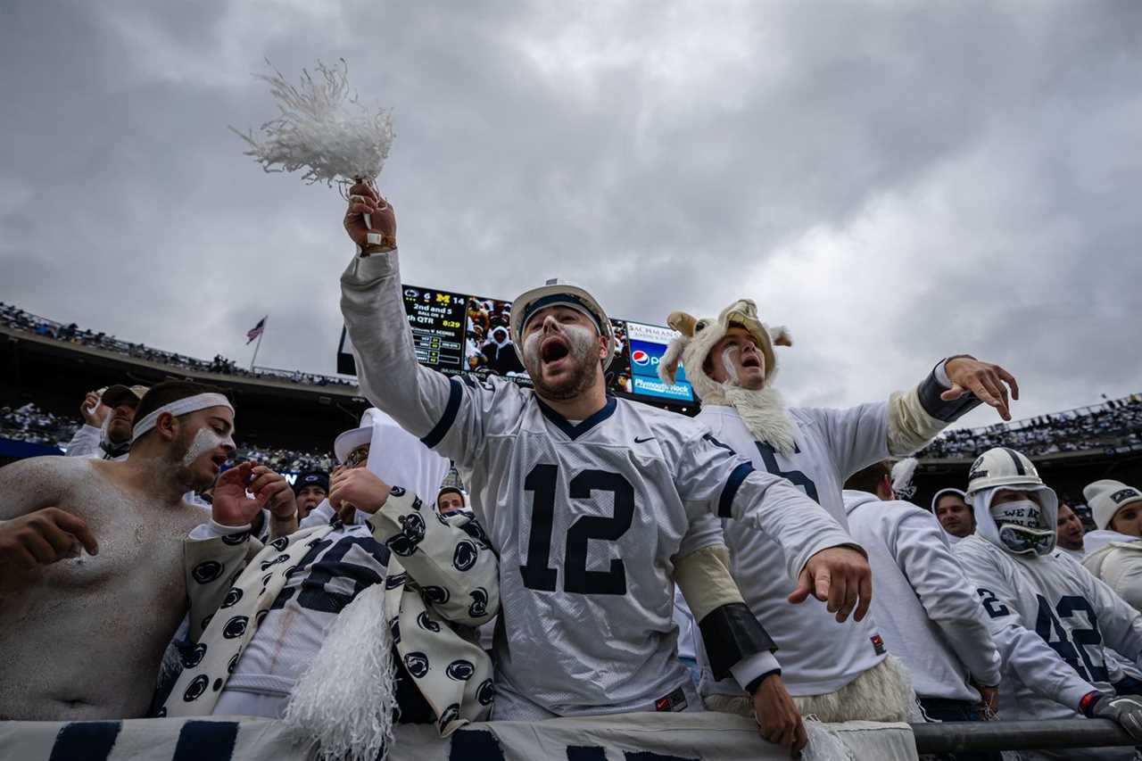 Michigan v Penn State