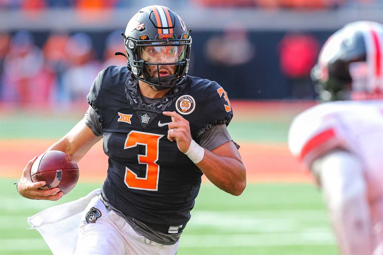 Dillon Gabriel still in concussion protocol ahead of showdown with the Kansas Jayhawks