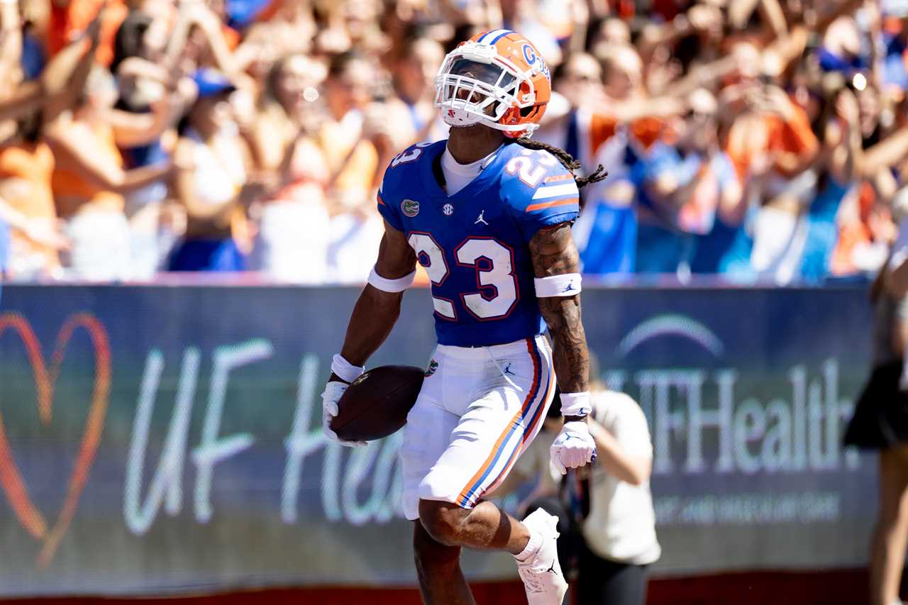 USA TODAY Sports projects Florida to play a familiar opponent in bowl game