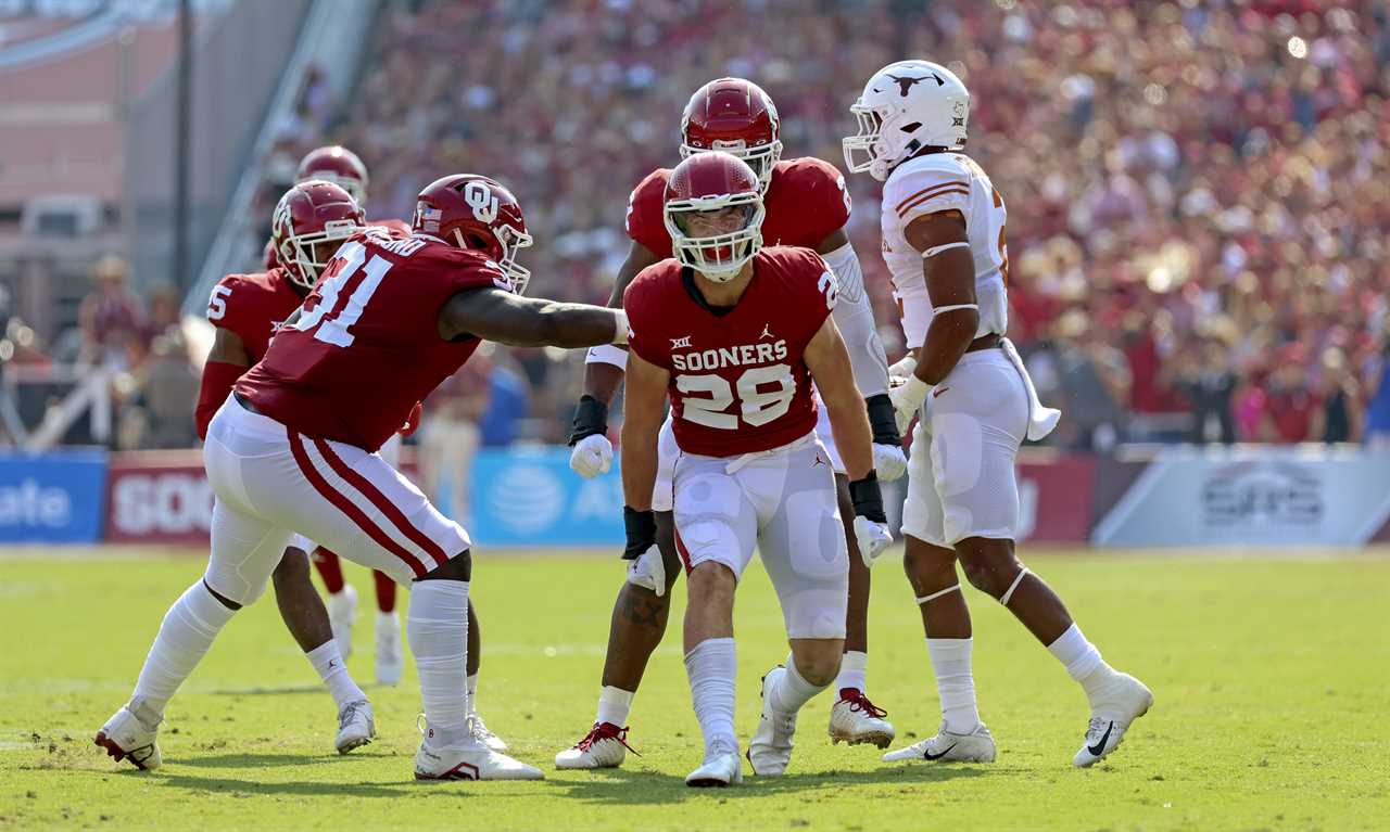Oklahoma Sooners vs. No. 20 Kansas Jayhawks: Prediction, point spread, odds, best bet