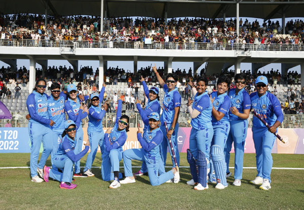 Women’s Asia Cup 2022: Renuka Singh, Smriti Mandhana star as India beat Sri Lanka by 8 wickets in final