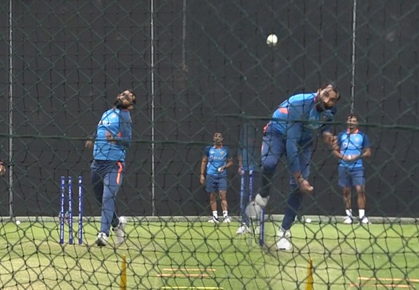 T20 World Cup 2022: Shami bowls full tilt in the nets at Gabba ahead of warm up game vs Aussies | Watch Video