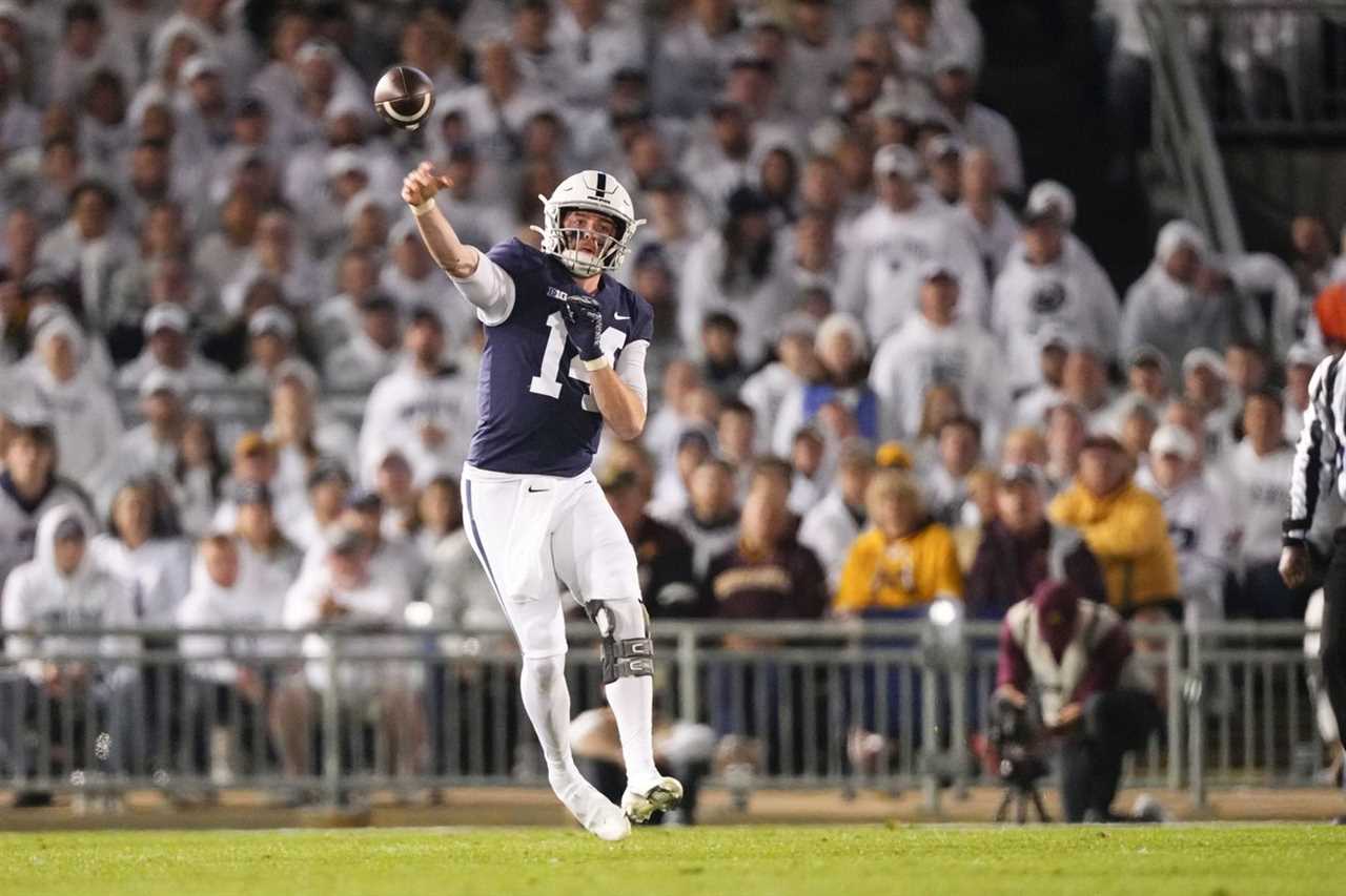 COLLEGE FOOTBALL: OCT 22 Minnesota at Penn State