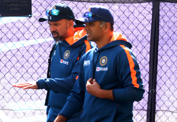 Dravid and support staffs given a break; VVS Laxman to be the coach for Indian team during NZ tour