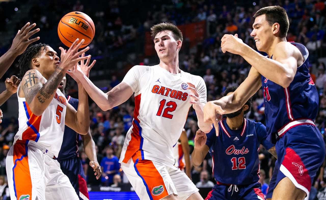 Florida basketball voteless in Week 2 USA TODAY Sports Coaches Poll
