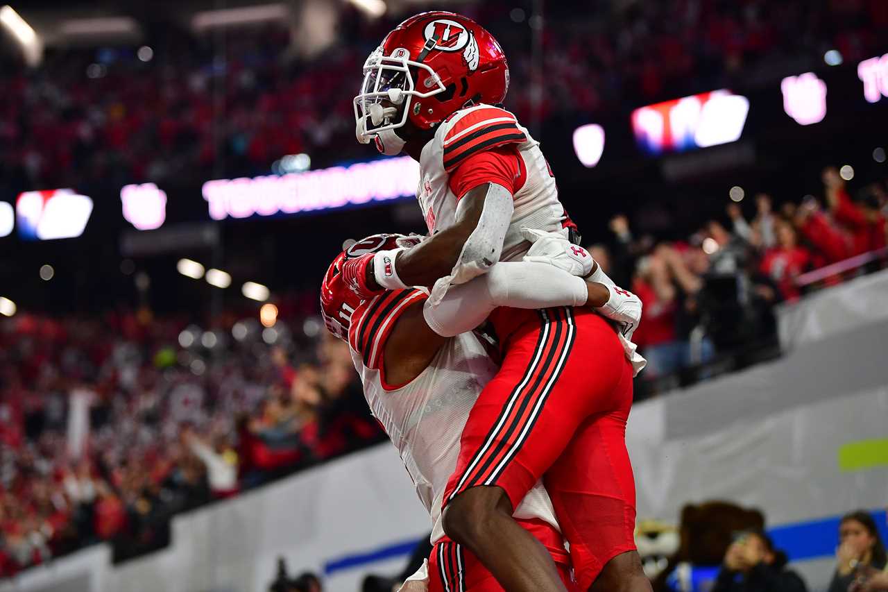 Twitter reacts to Ohio State’s CFP chances after Utah upsets USC